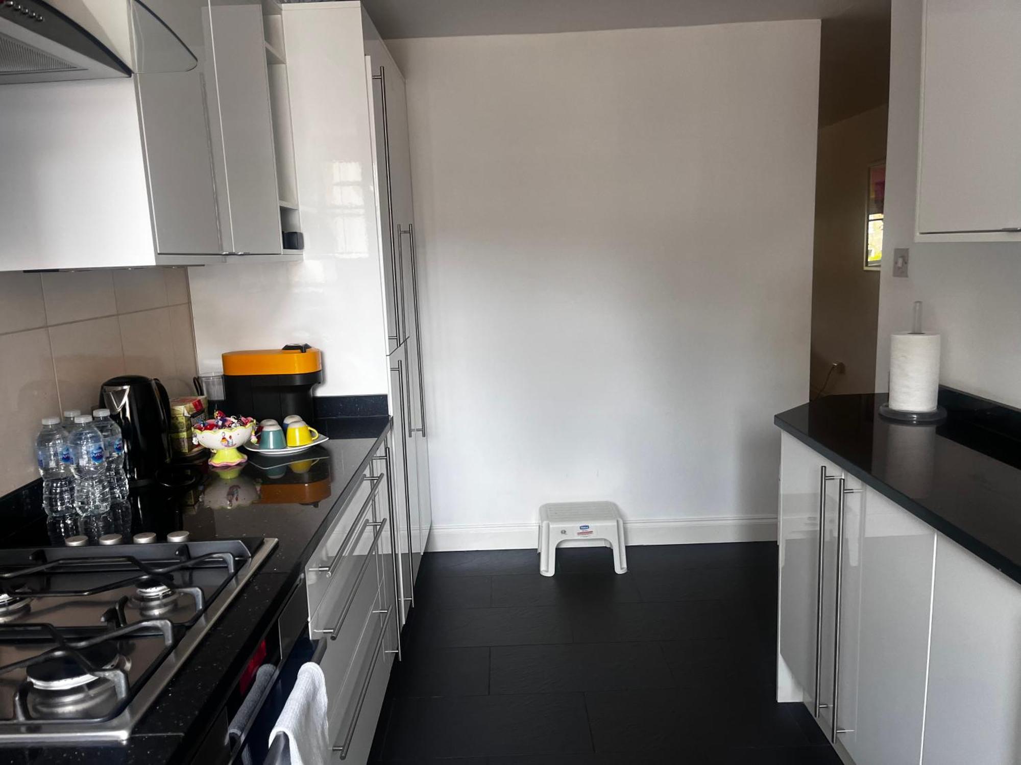 Hyde Park,3 Min Walk,Family Home! 2 Bedrooms & 2 Bathrooms Apartment! Fantastic Location London Bagian luar foto